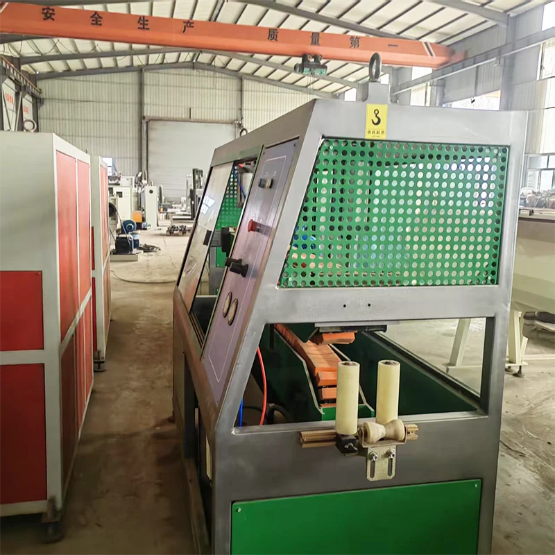 Macchina di produzione a tre strati HDPE da 110 mm